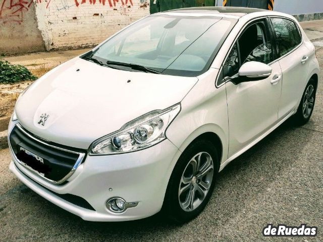 Peugeot 208 Usado en Mendoza, deRuedas