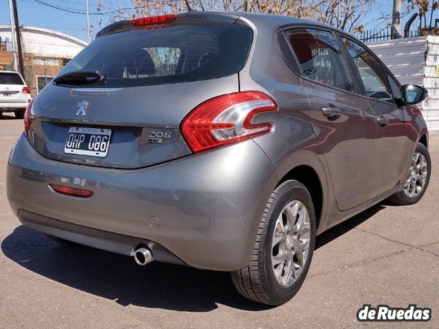 Peugeot 208 Usado en Mendoza, deRuedas