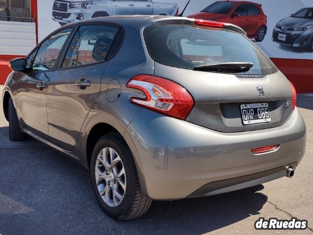 Peugeot 208 Usado en Mendoza, deRuedas