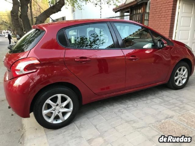 Peugeot 208 Usado en Mendoza, deRuedas