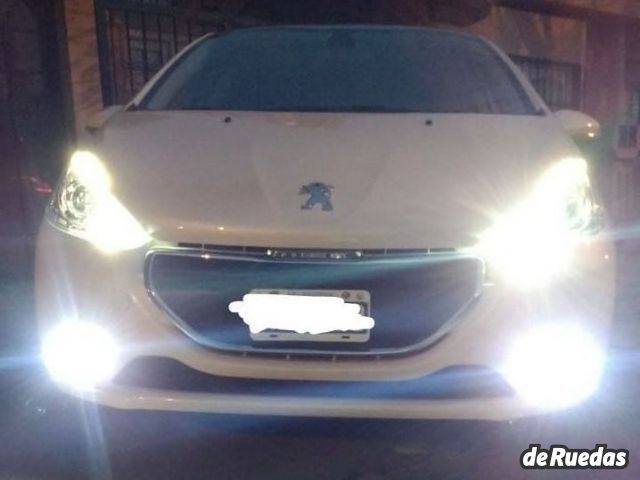 Peugeot 208 Usado en Mendoza, deRuedas
