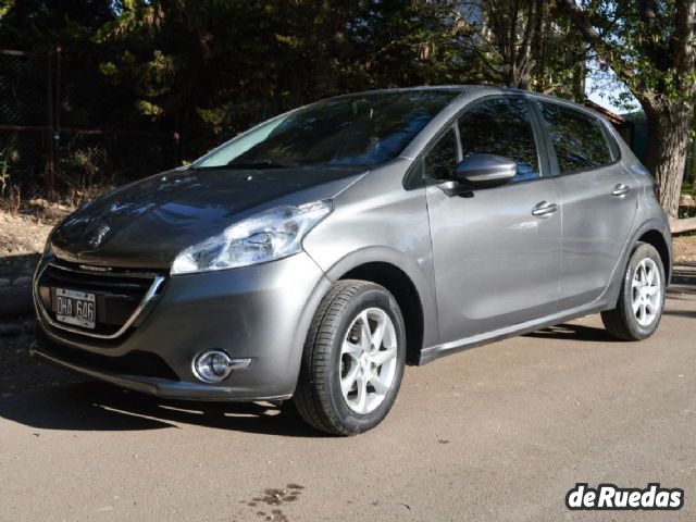 Peugeot 208 Usado en Mendoza, deRuedas