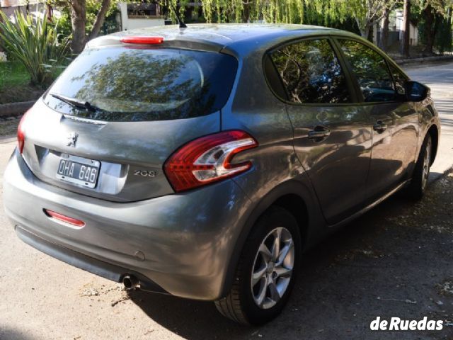 Peugeot 208 Usado en Mendoza, deRuedas