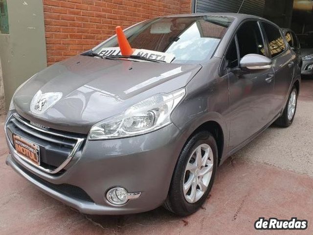 Peugeot 208 Usado en Mendoza, deRuedas
