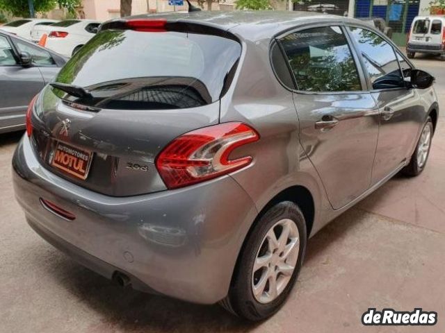 Peugeot 208 Usado en Mendoza, deRuedas