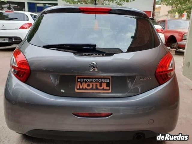 Peugeot 208 Usado en Mendoza, deRuedas