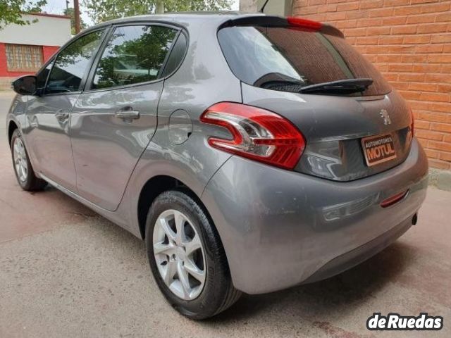 Peugeot 208 Usado en Mendoza, deRuedas