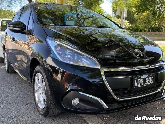 Peugeot 208 Usado en San Juan, deRuedas