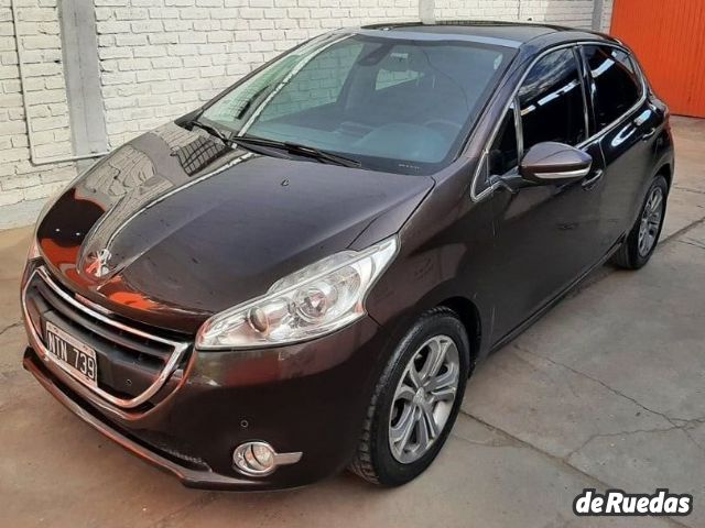Peugeot 208 Usado en Mendoza, deRuedas