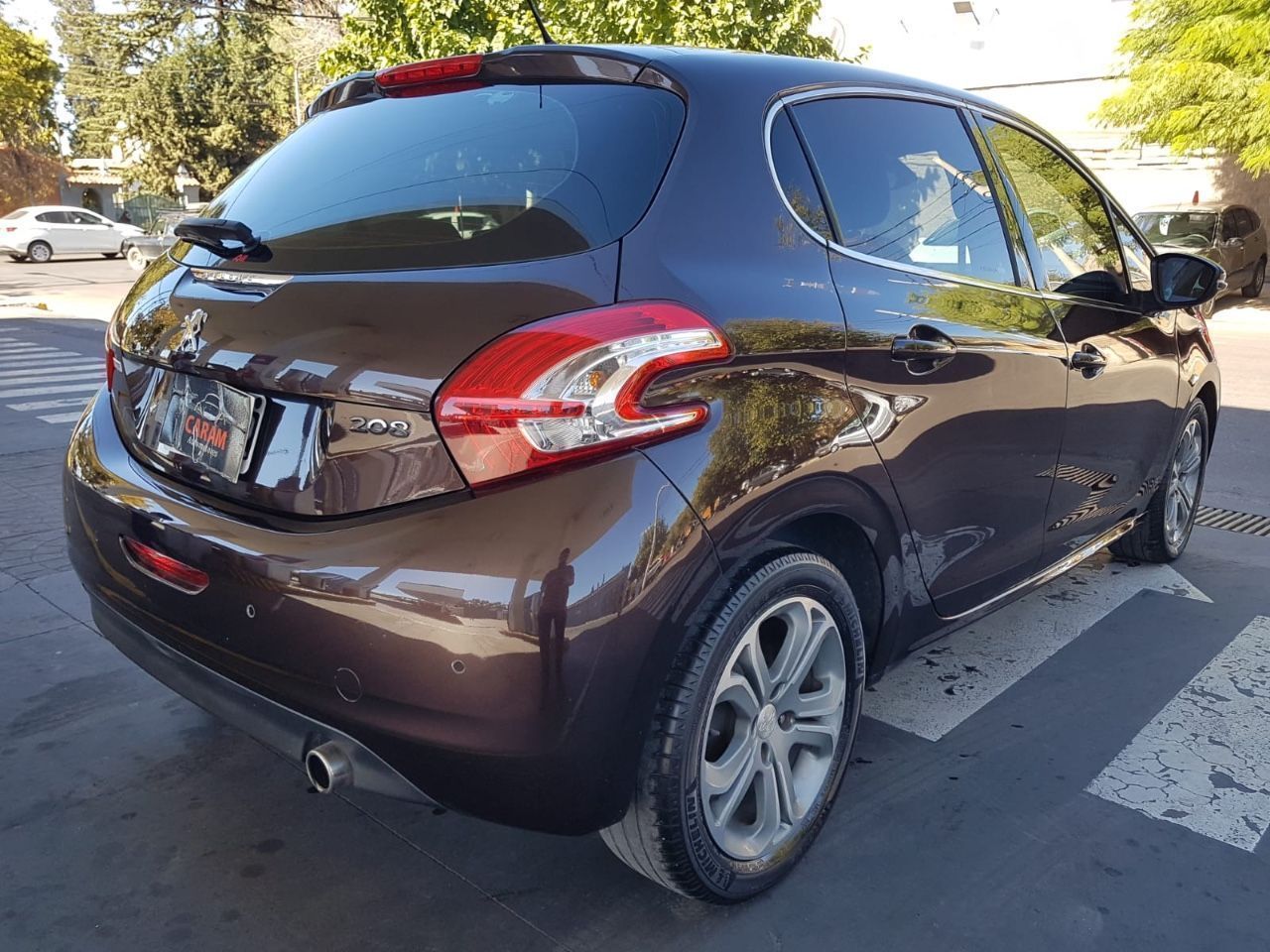 Peugeot 208 Usado en Mendoza, deRuedas