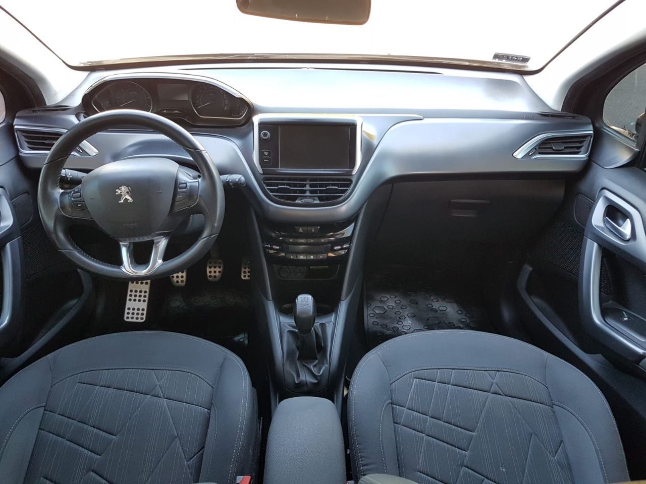 Peugeot 208 Usado en Mendoza, deRuedas