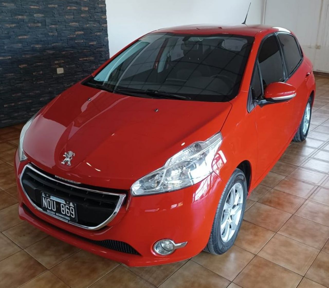 Peugeot 208 Usado en Mendoza, deRuedas