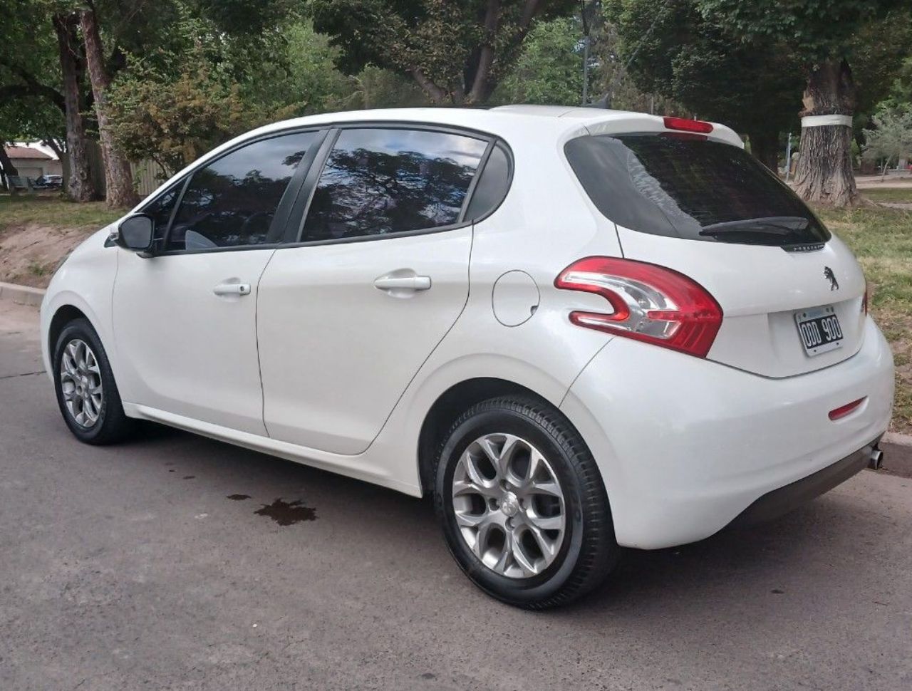 Peugeot 208 Usado en Mendoza, deRuedas