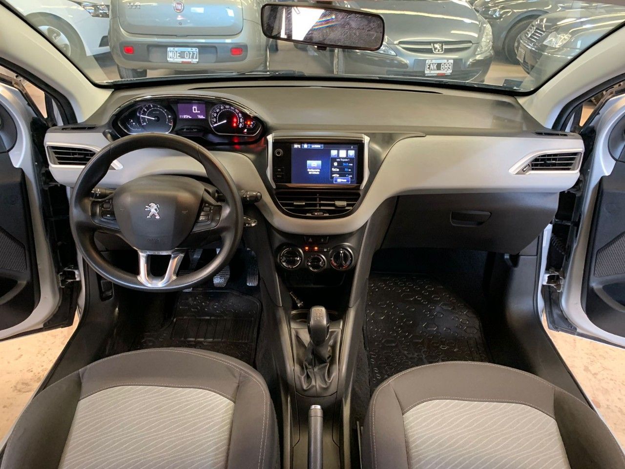 Peugeot 208 Usado en Mendoza, deRuedas