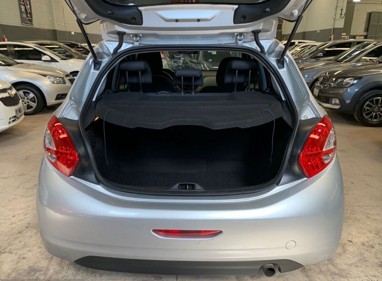 Peugeot 208 Usado en Mendoza, deRuedas