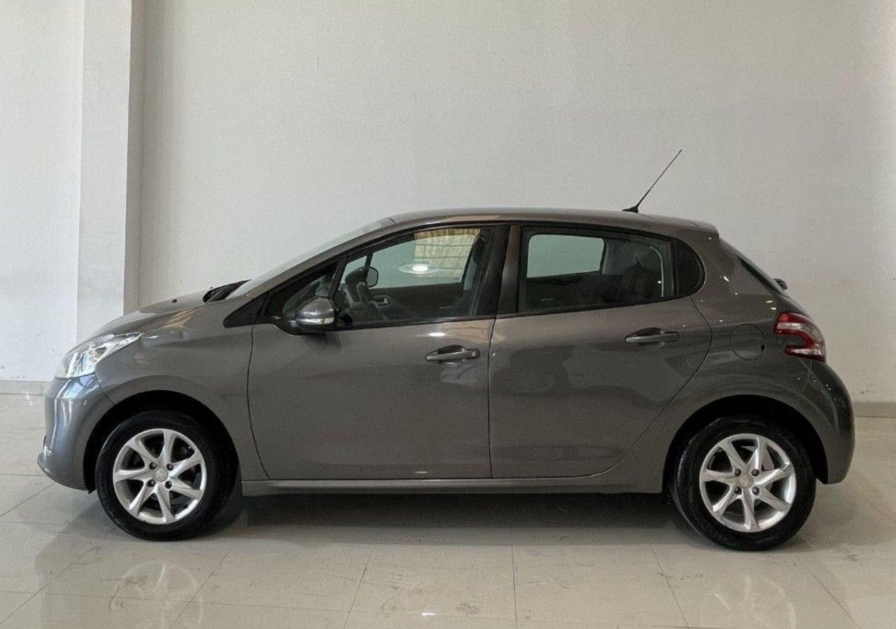 Peugeot 208 Usado en Mendoza, deRuedas