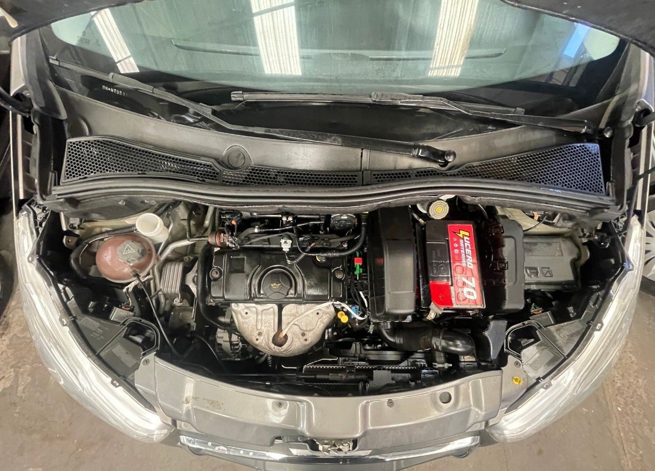 Peugeot 208 Usado en Mendoza, deRuedas