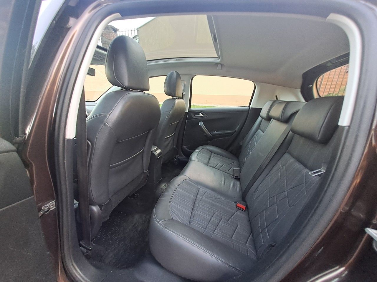 Peugeot 208 Usado en Mendoza, deRuedas