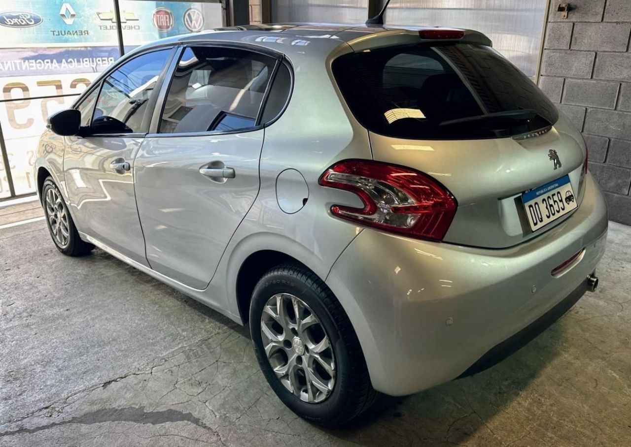 Peugeot 208 Usado en Córdoba, deRuedas