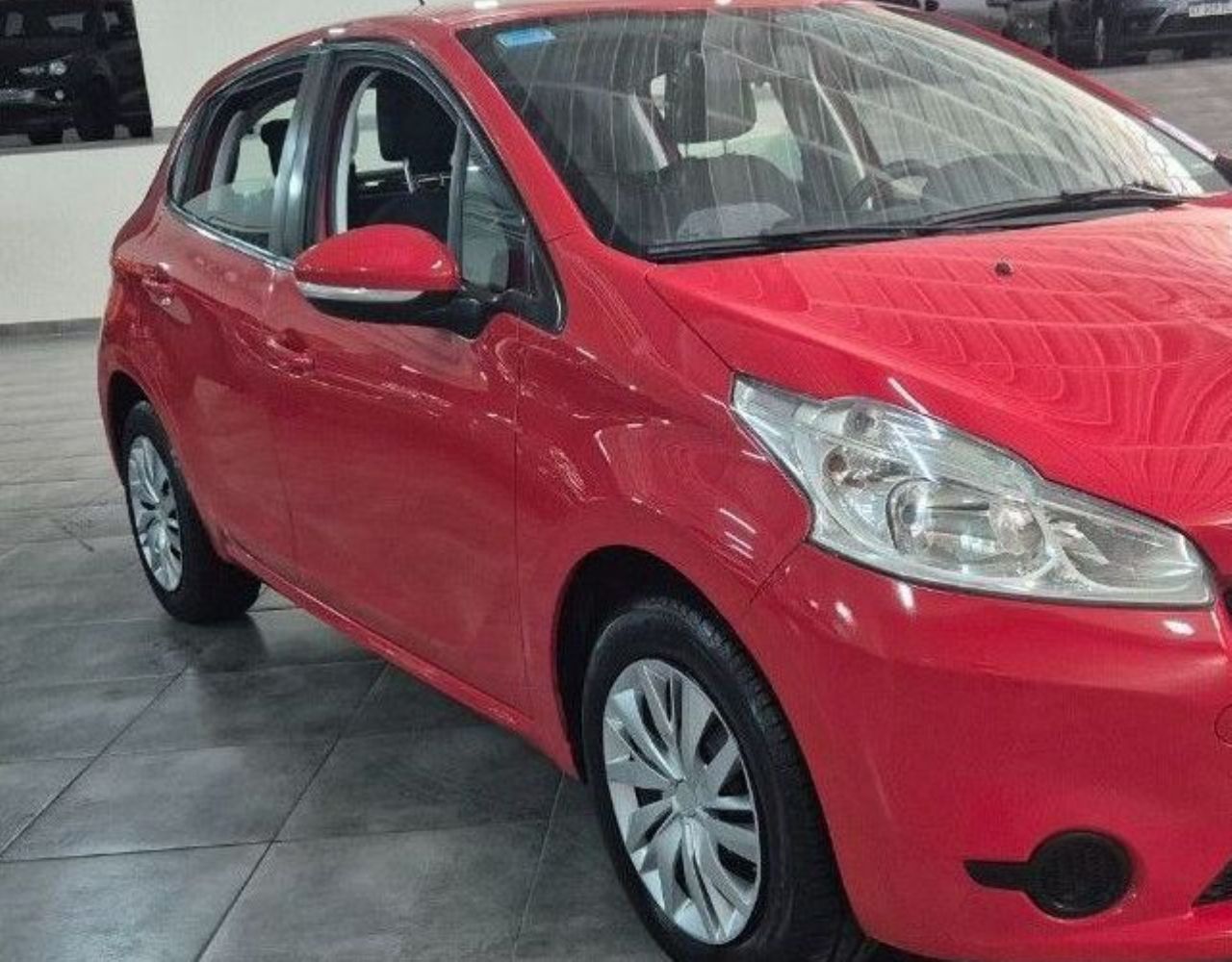 Peugeot 208 Usado Financiado en Mendoza, deRuedas