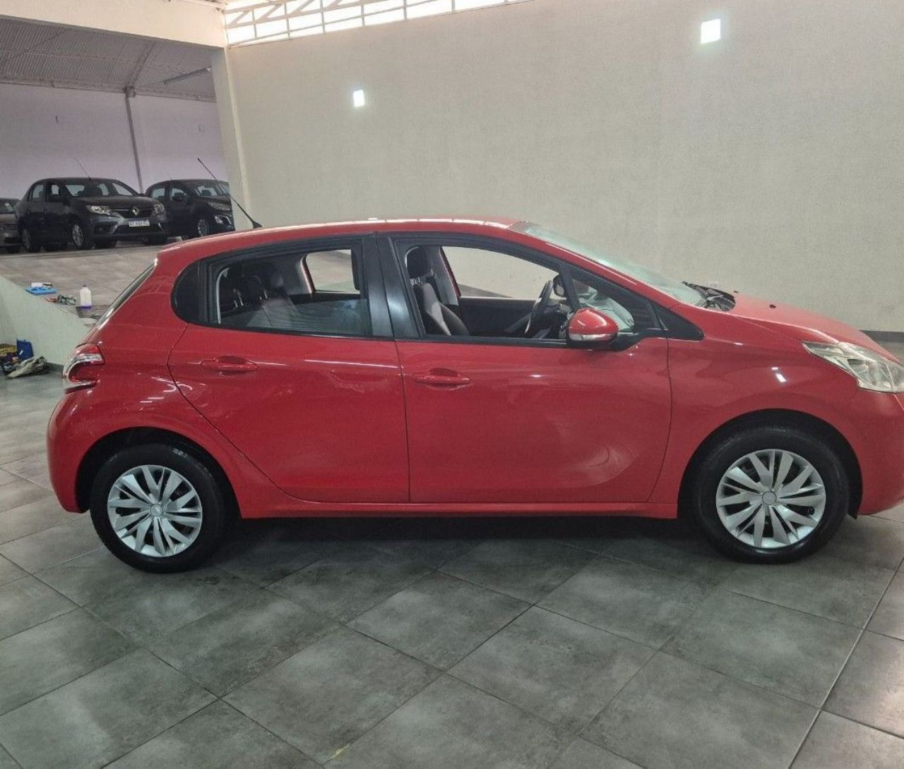 Peugeot 208 Usado Financiado en Mendoza, deRuedas