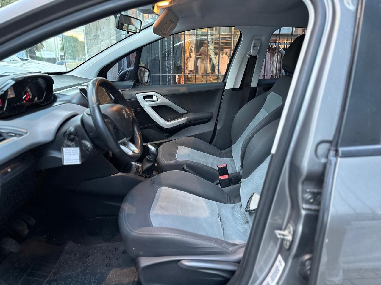 Peugeot 208 Usado Financiado en Córdoba, deRuedas