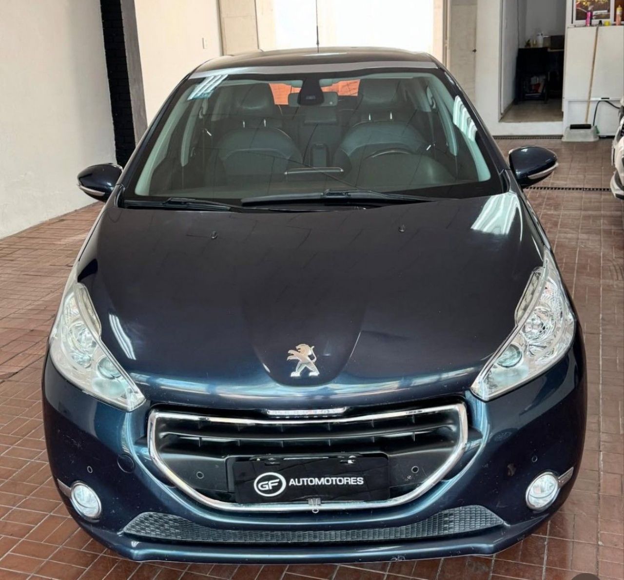 Peugeot 208 Usado en Mendoza, deRuedas