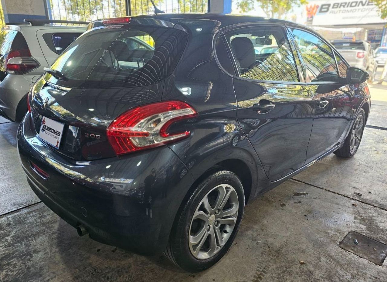 Peugeot 208 Usado en Mendoza, deRuedas