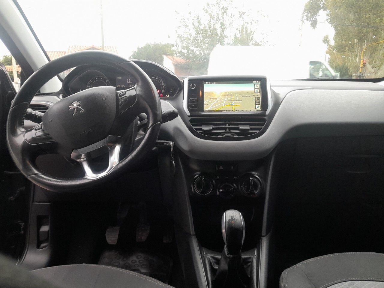 Peugeot 208 Usado Financiado en Mendoza, deRuedas