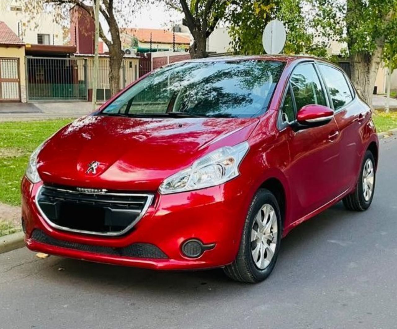 Peugeot 208 Usado Financiado en Mendoza, deRuedas