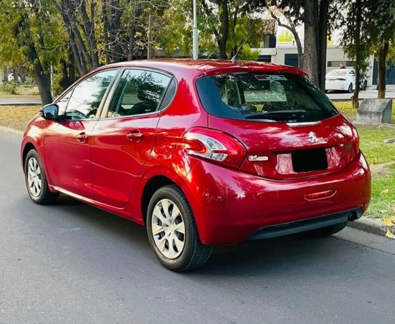 Peugeot 208 Usado Financiado en Mendoza, deRuedas