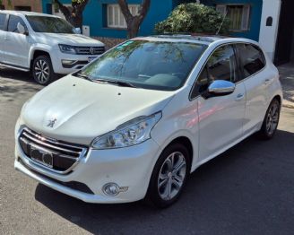 Peugeot 208 Usado en Mendoza Financiado