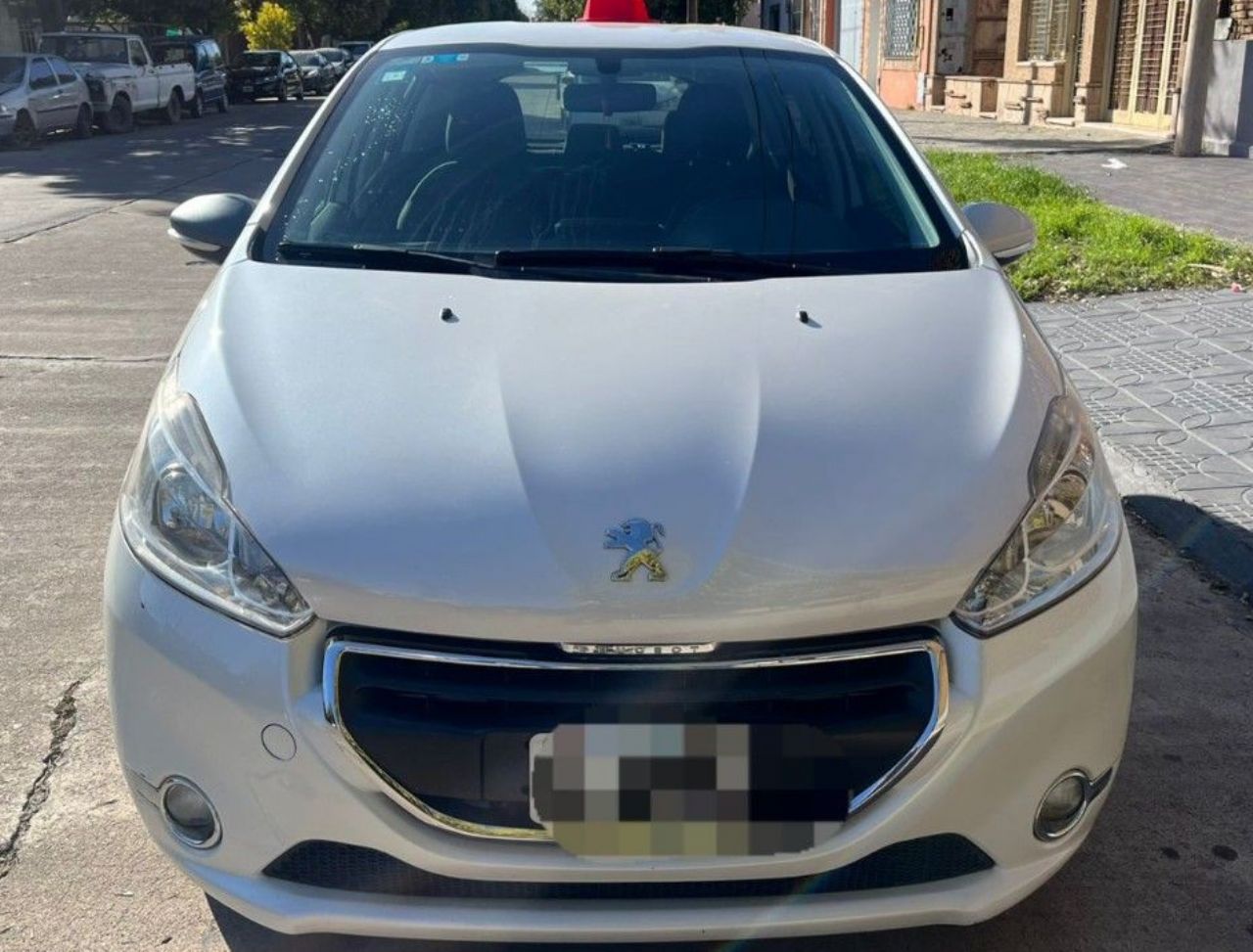 Peugeot 208 Usado Financiado en Córdoba, deRuedas