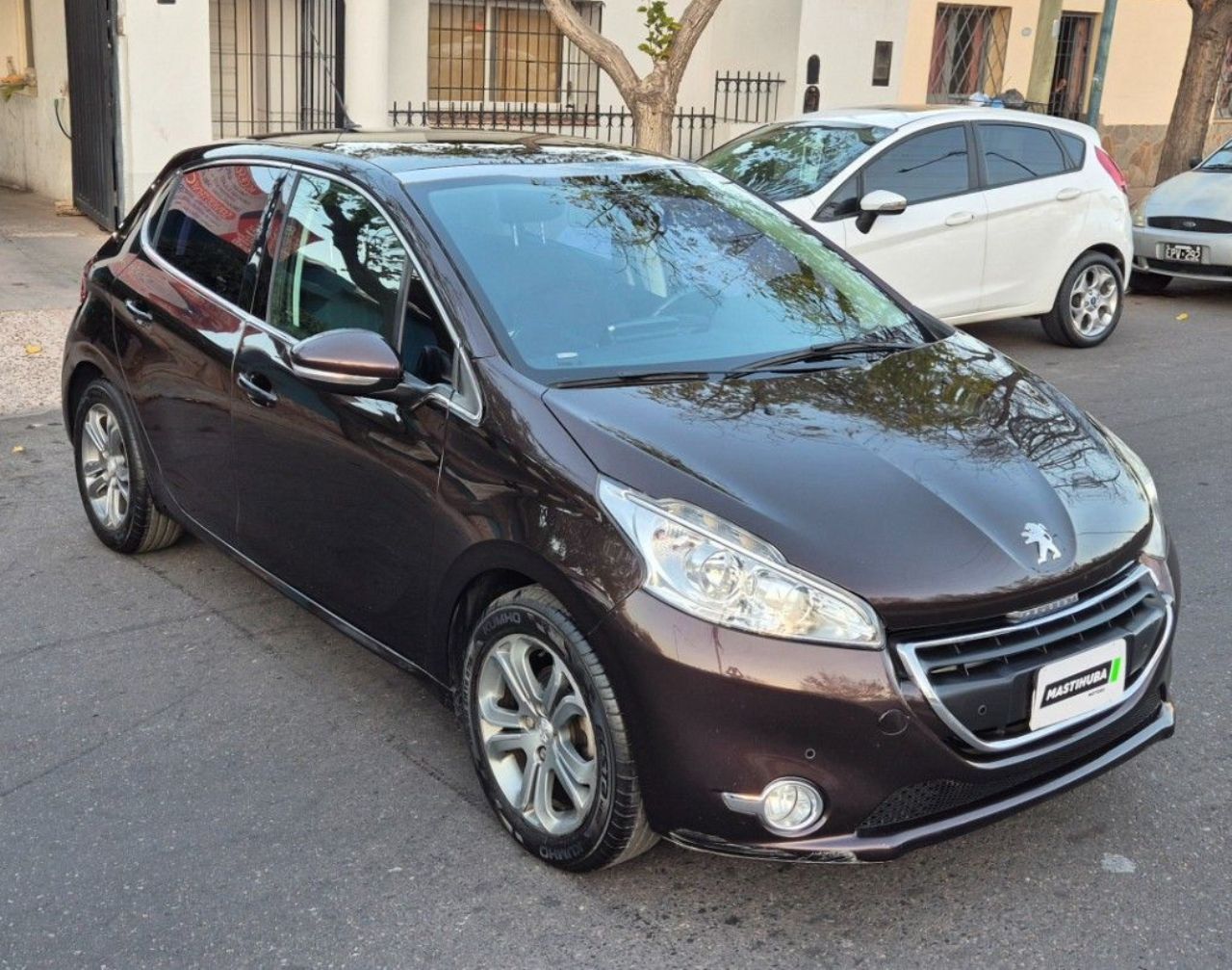 Peugeot 208 Usado Financiado en Mendoza, deRuedas