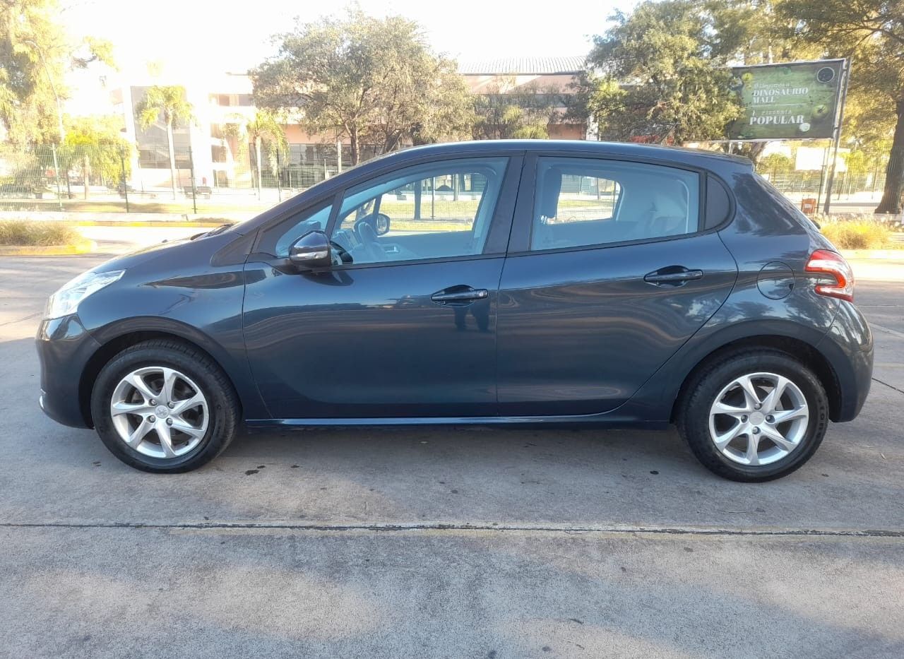 Peugeot 208 Usado Financiado en Córdoba, deRuedas