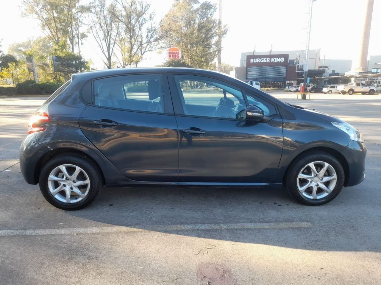 Peugeot 208 Usado Financiado en Córdoba, deRuedas
