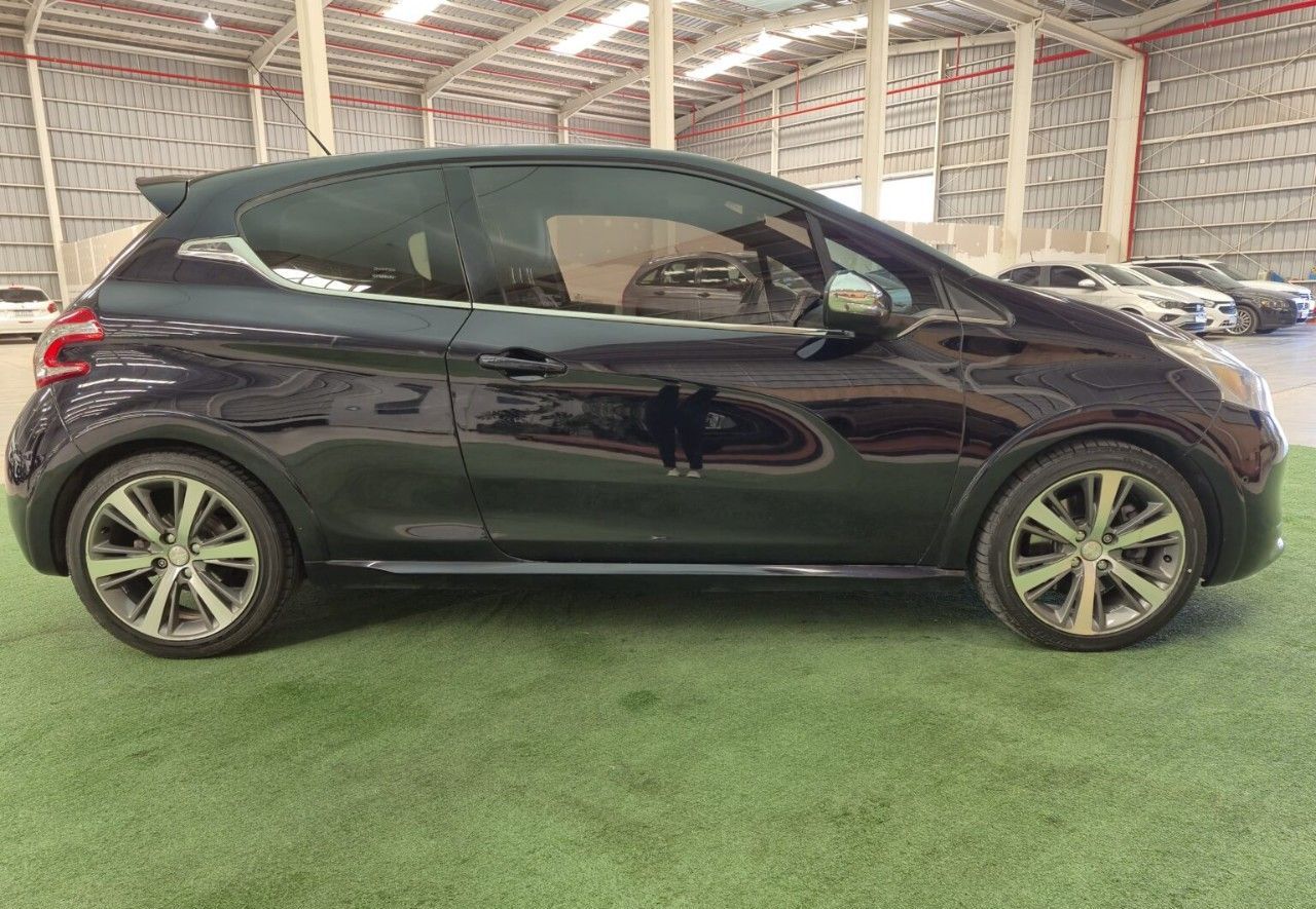 Peugeot 208 Usado Financiado en Córdoba, deRuedas