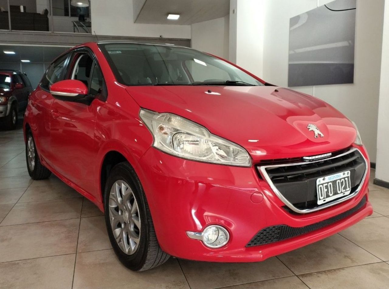 Peugeot 208 Usado Financiado en Mendoza, deRuedas