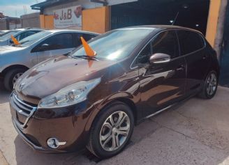 Peugeot 208 Usado en Mendoza Financiado