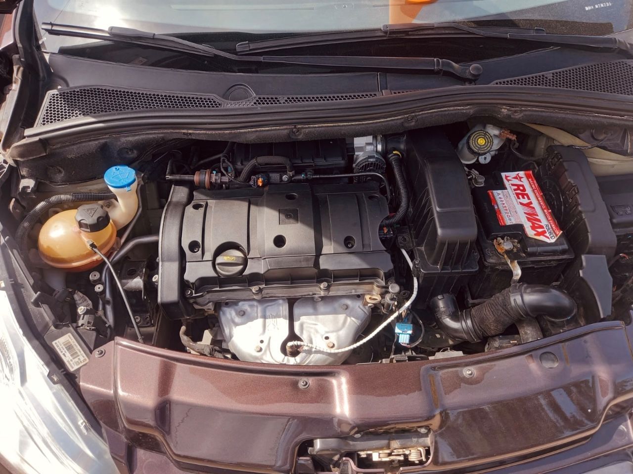 Peugeot 208 Usado Financiado en Mendoza, deRuedas