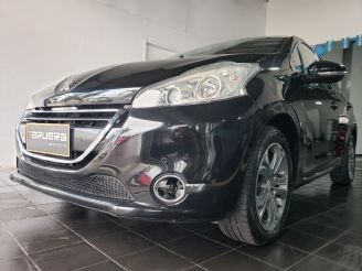 Peugeot 208 Usado en Mendoza Financiado