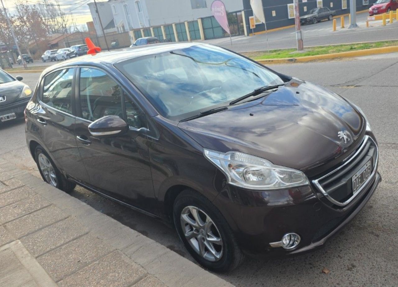 Peugeot 208 Usado en Mendoza, deRuedas