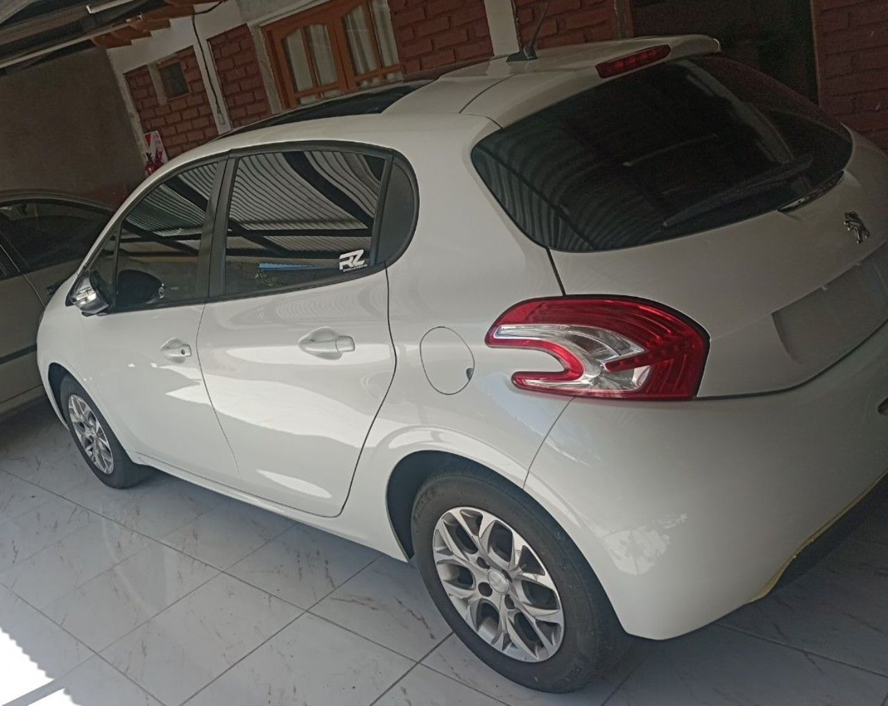 Peugeot 208 Usado en Mendoza, deRuedas
