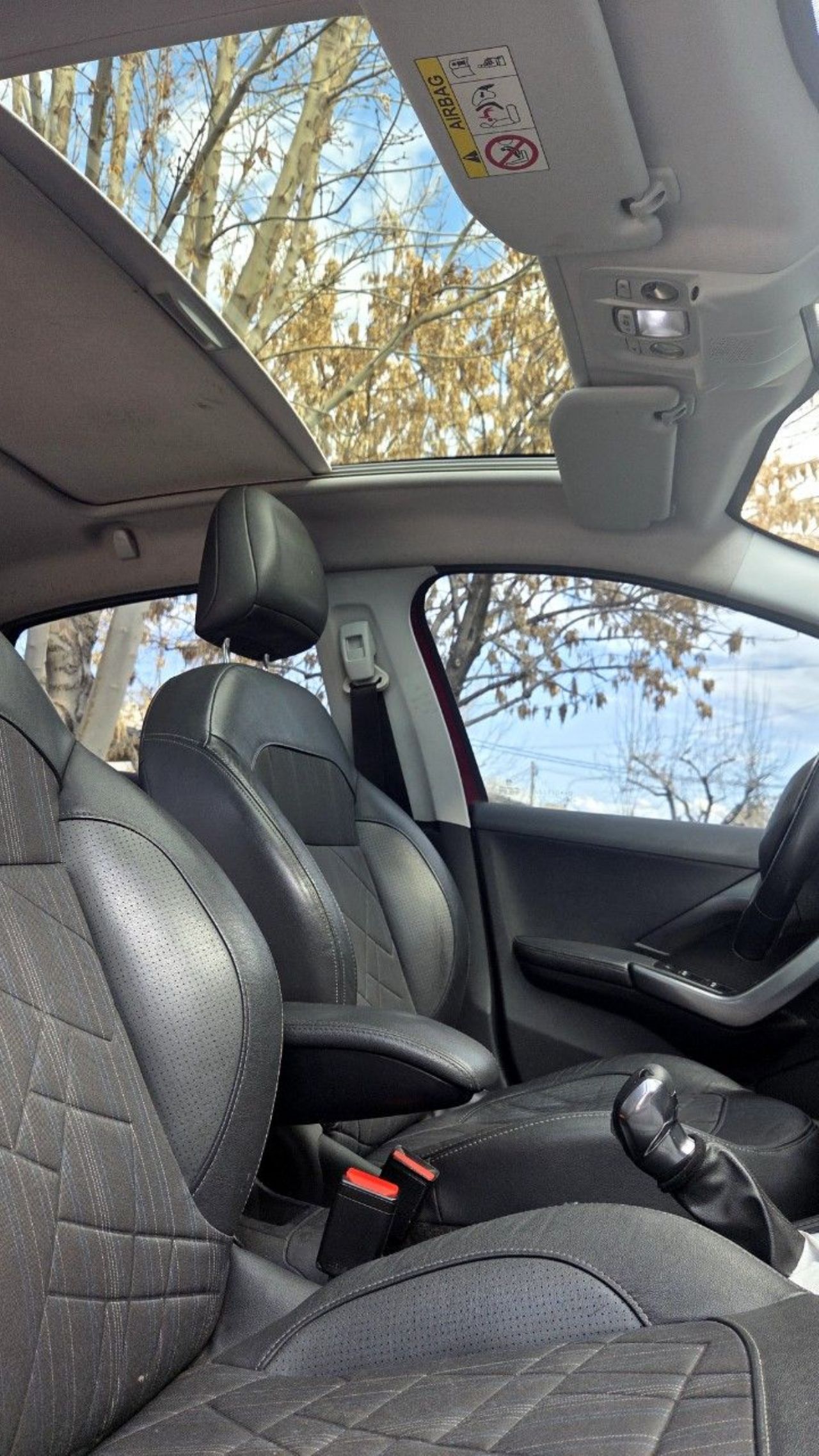 Peugeot 208 Usado en Mendoza, deRuedas
