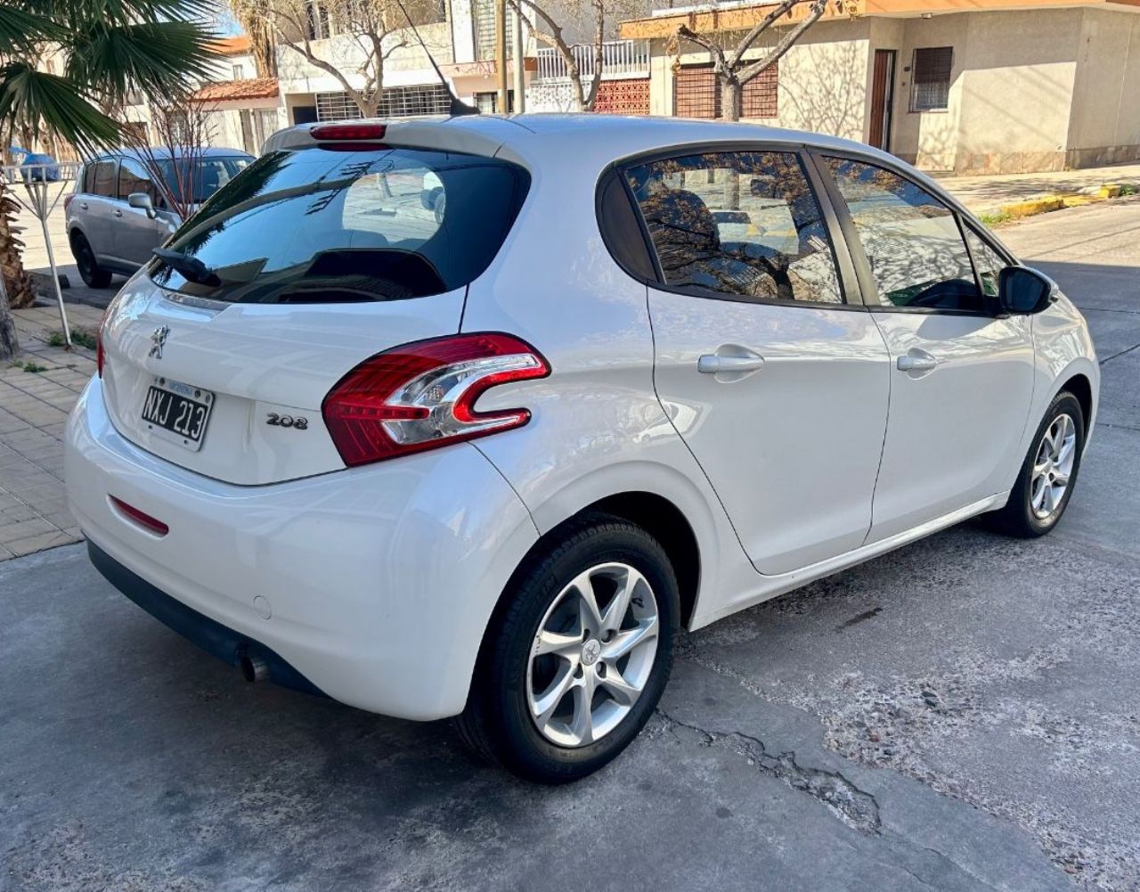 Peugeot 208 Usado en Mendoza, deRuedas