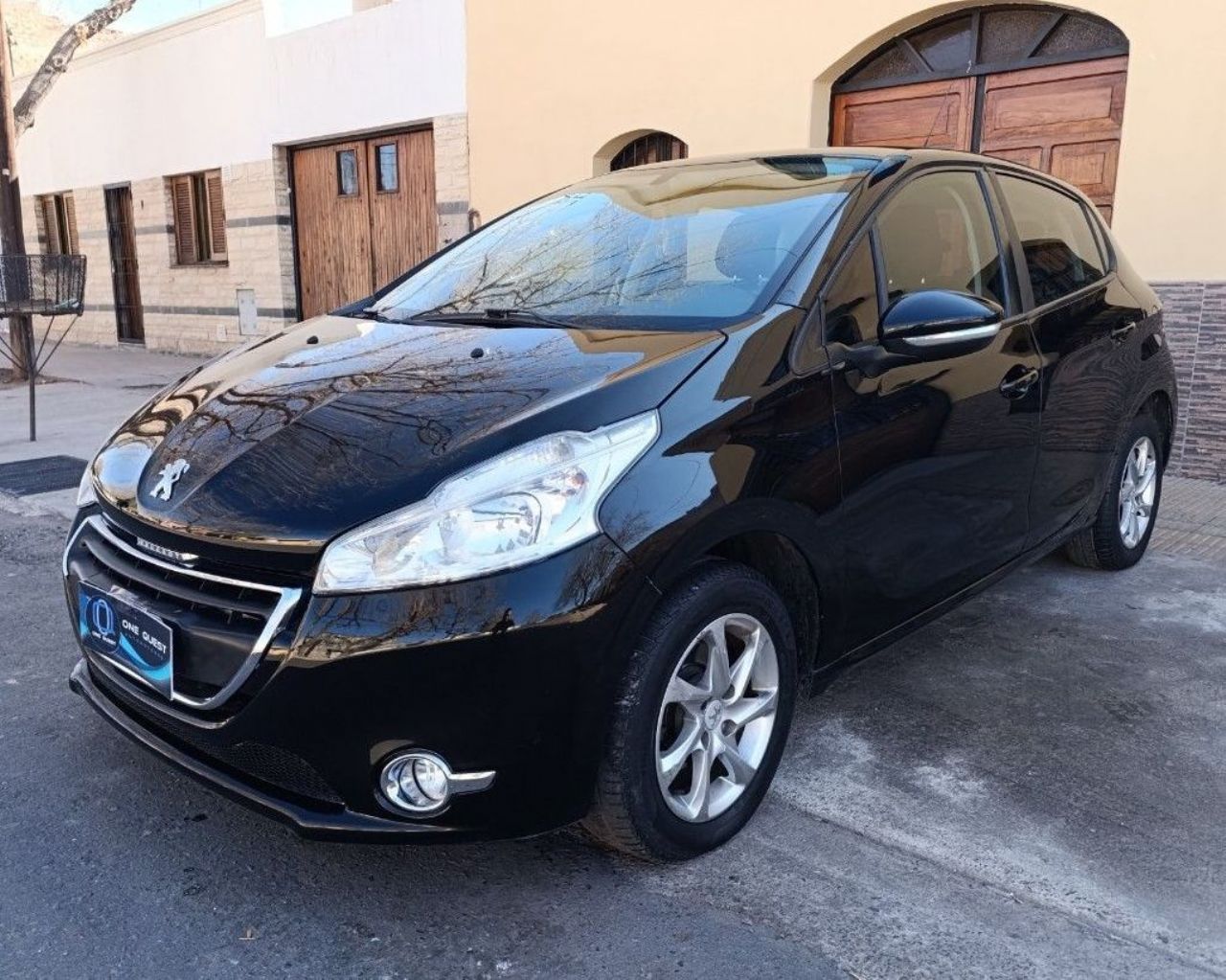 Peugeot 208 Usado Financiado en Mendoza, deRuedas