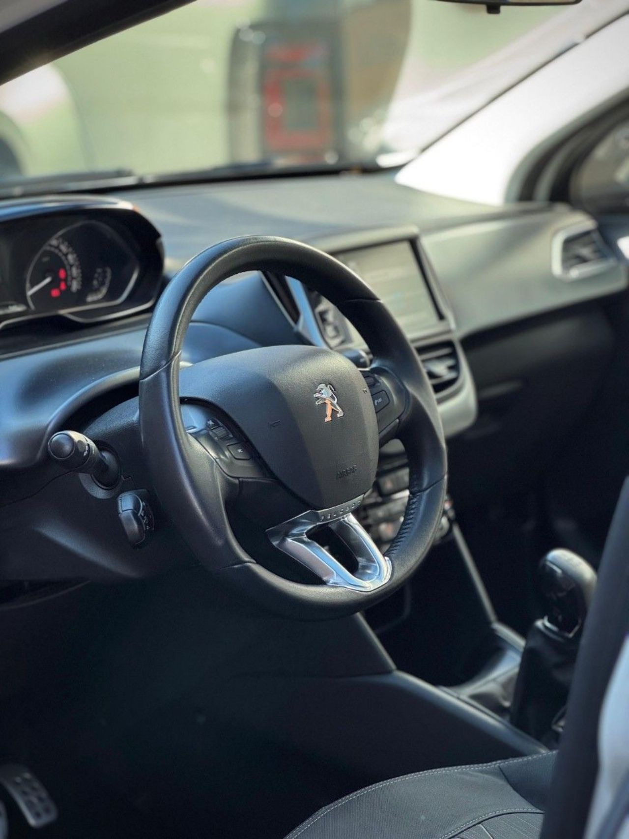 Peugeot 208 Usado Financiado en Córdoba, deRuedas