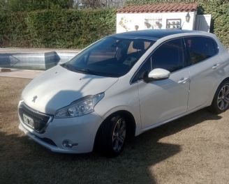 Peugeot 208 Usado en Mendoza