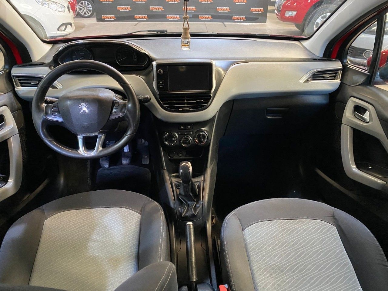Peugeot 208 Usado en Mendoza, deRuedas