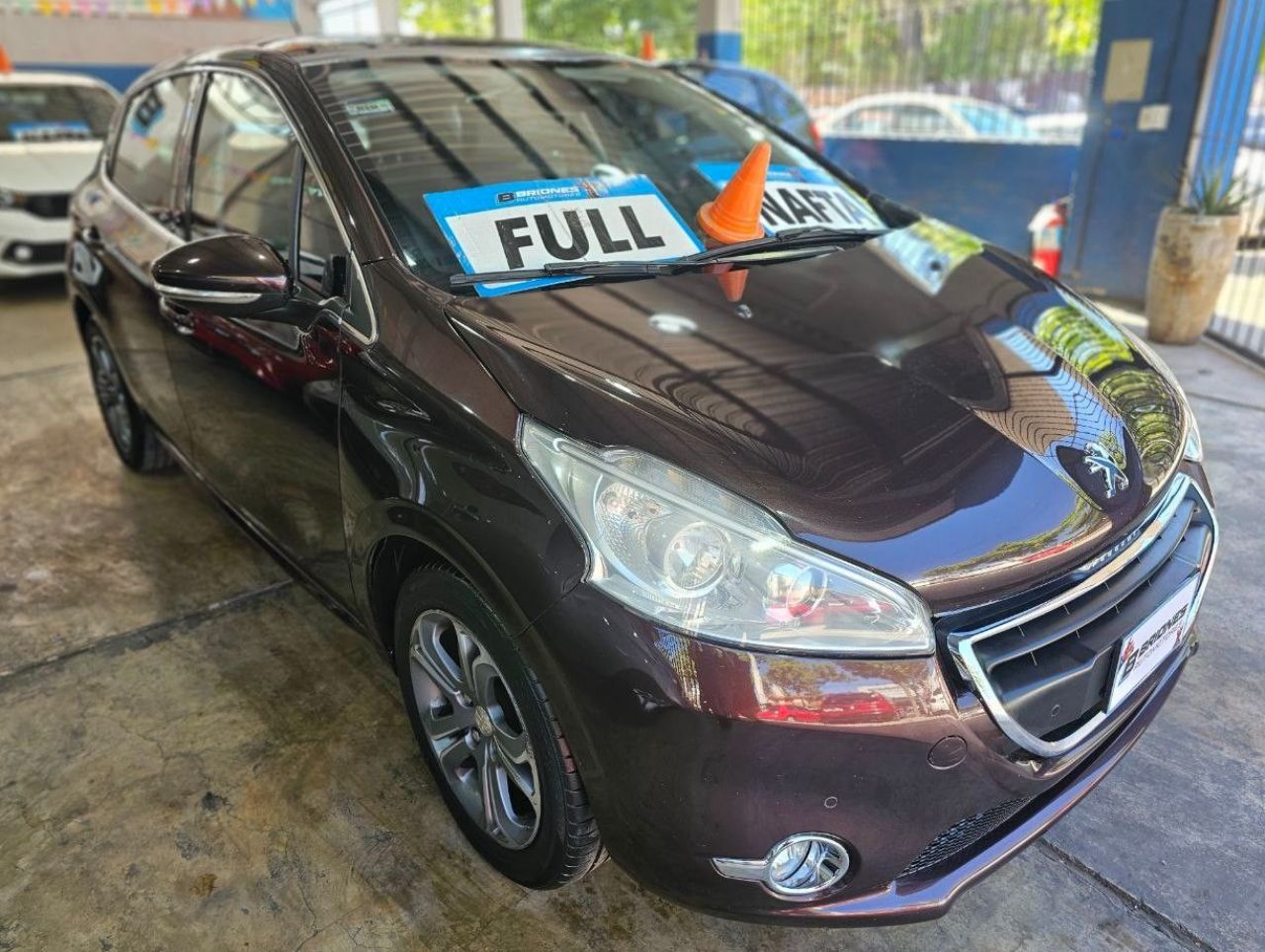 Peugeot 208 Usado en Mendoza, deRuedas